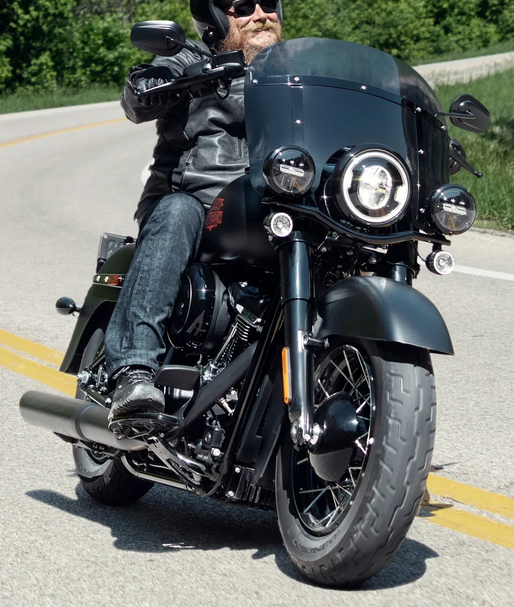Harley-Davidson 1920 Deadwood FLHD 2026 - 3