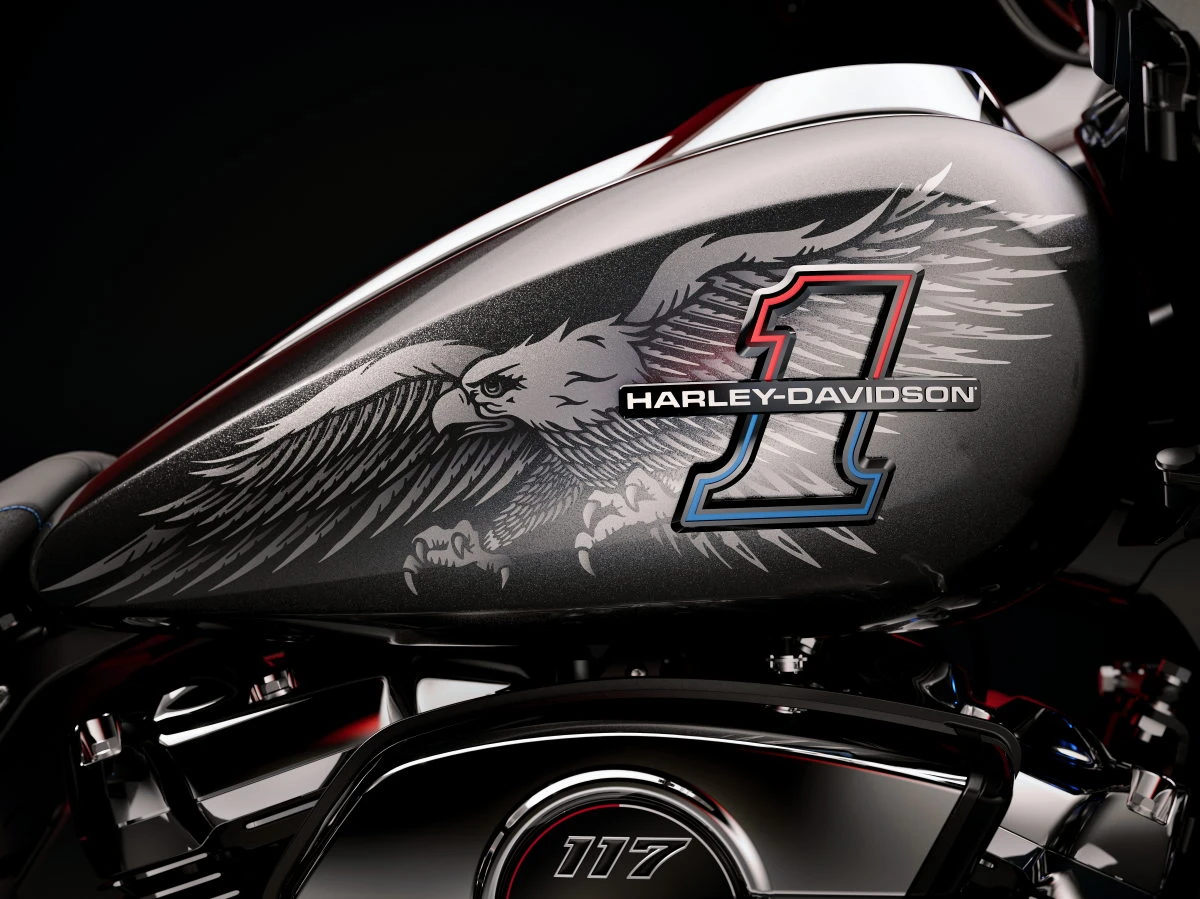 Harley-Davidson 1920 Road Glide Enthusiast Liberty Edition FLTRXM 2026 - 4