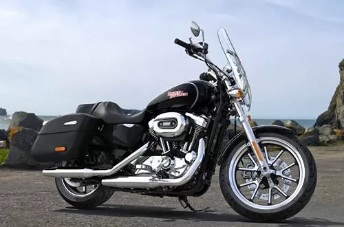 Foto de perfil del XL 1200 T SUPERLOW 2017 en color indefinido.