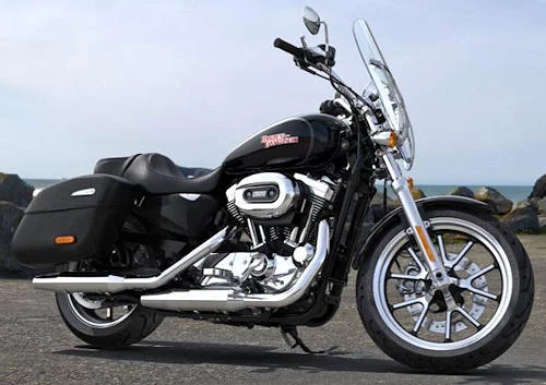 Foto de perfil del XL 1200 T SUPERLOW 2018 en color indefinido.