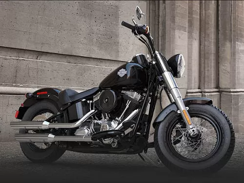 Foto de perfil del 1690 SOFTAIL SLIM FLS 2015 en color indefinido.