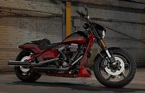 Foto de perfil del CVO 1800 PRO STREET BREAKOUT FXSE 2017 en color indefinido.
