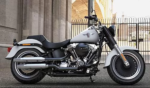 Foto de perfil del 1690 SOFTAIL FAT BOY SPECIAL FLSTFB 2017 en color indefinido.