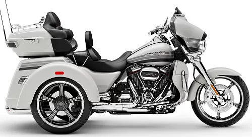 Foto de perfil del CVO 1920 Tri Glide FLHTCUTGSE 2020 en color indefinido.