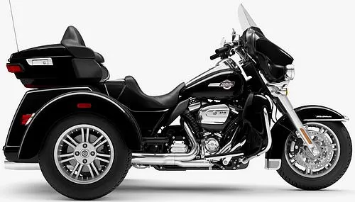 Foto de perfil del 1870 Tri Glide Ultra FLHTCUTG 2024 en color negro.