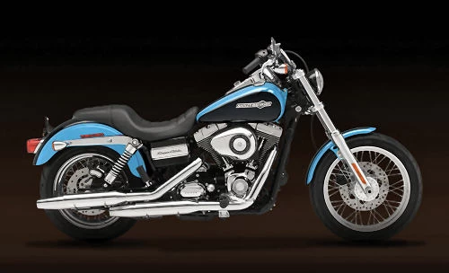 Profile photo of 1584 DYNA SUPER GLIDE CUSTOM FXDC 2011 in color not defined.