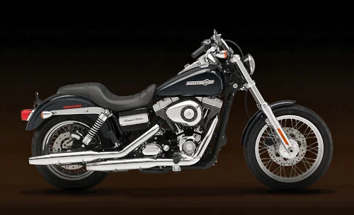 Profile photo of 1584 DYNA SUPER GLIDE CUSTOM FXDC 2011 in color not defined.