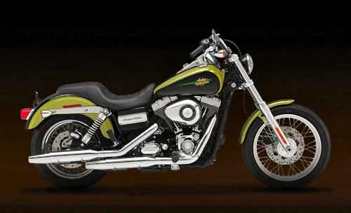 Profile photo of 1584 DYNA SUPER GLIDE CUSTOM FXDC 2011 in color not defined.