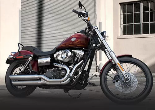 Foto de perfil del 1690 DYNA WIDE GLIDE FXDWG 2015 en color indefinido.