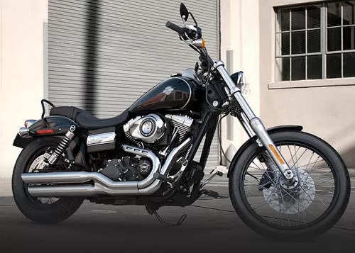 Foto de perfil del 1690 DYNA WIDE GLIDE FXDWG 2015 en color indefinido.