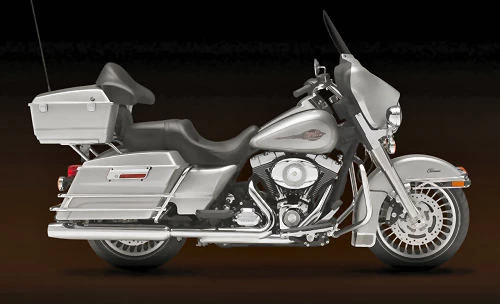 Foto de perfil del 1690 ELECTRA GLIDE CLASSIC FLHTC 2011 en color indefinido.