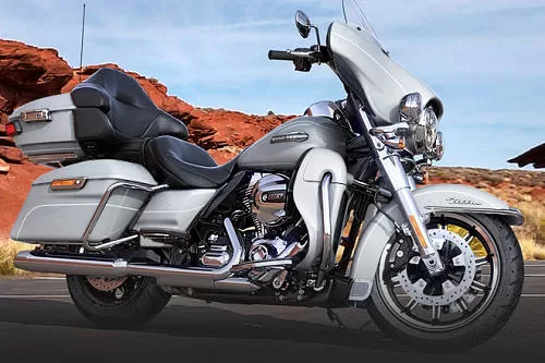 Foto de perfil del 1690 ELECTRA GLIDE ULTRA CLASSIC FLHTCUI 2015 en color indefinido.