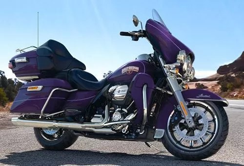 Profile photo of 1746 ULTRA LIMITED FLHTK 2017 in color not defined.