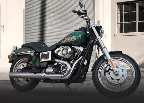 Photo de profil de la 1690 DYNA LOW RIDER FXDL 2015 en couleur non défini