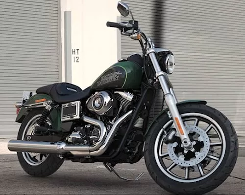 Photo de profil de la 1690 DYNA LOW RIDER FXDL 2016 en couleur non défini