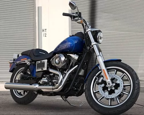 Photo de profil de la 1690 DYNA LOW RIDER FXDL 2016 en couleur non défini