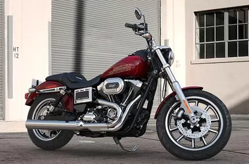 Photo de profil de la 1690 DYNA LOW RIDER FXDL 2017 en couleur non défini