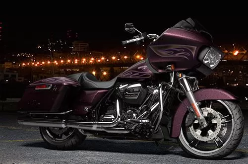 Foto de perfil del 1746 ROAD GLIDE SPECIAL 2017 en color indefinido.