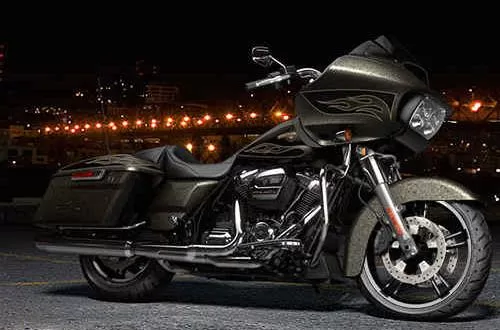 Foto de perfil del 1746 ROAD GLIDE SPECIAL 2017 en color indefinido.