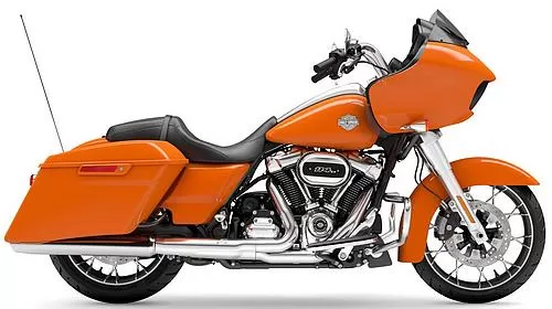 Foto de perfil del 1870 Road Glide Special FLTRXS 2023 en color naranja.