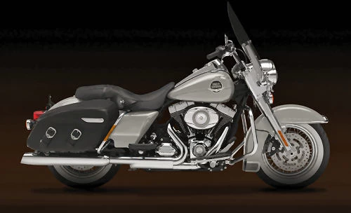 Foto de perfil del 1584 ROAD KING CLASSIC FLHRCI 2010 en color indefinido.