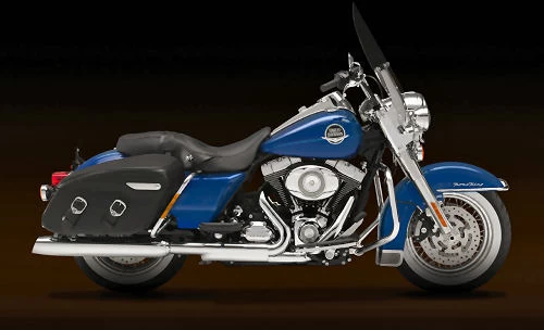 Foto de perfil del 1584 ROAD KING CLASSIC FLHRCI 2010 en color indefinido.