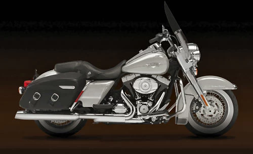 Profile photo of 1690 ROAD KING CLASSIC FLHRCI 2011 in color not defined.