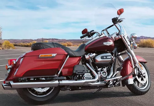 Foto de perfil del 1745 ROAD KING FLHR 2019 en color indefinido.
