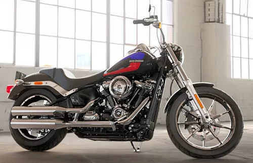 Photo de profil de la 1745 SOFTAIL LOW RIDER FXLR 2019 en couleur non défini