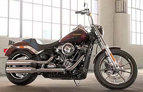 Photo de profil de la 1745 SOFTAIL LOW RIDER FXLR 2019 en couleur non défini