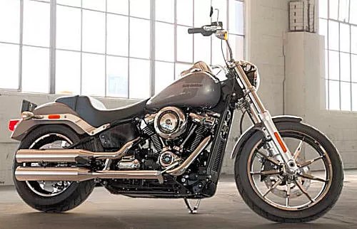 Photo de profil de la 1745 SOFTAIL LOW RIDER FXLR 2019 en couleur non défini