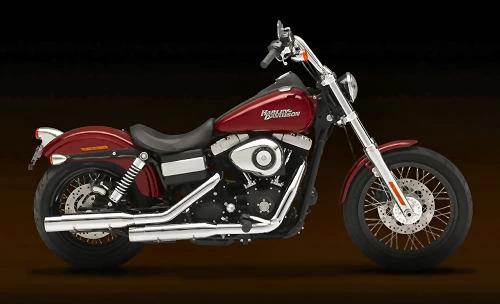 Profile photo of 1584 DYNA STREET BOB FXDB 2010 in color not defined.