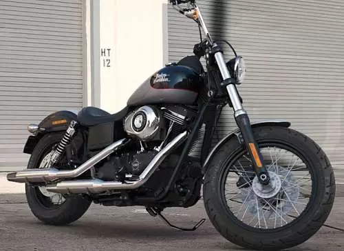 Foto de perfil del 1690 DYNA STREET BOB FXDB 2016 en color indefinido.