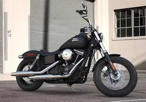 Foto de perfil del 1690 DYNA STREET BOB FXDB 2017 en color indefinido.