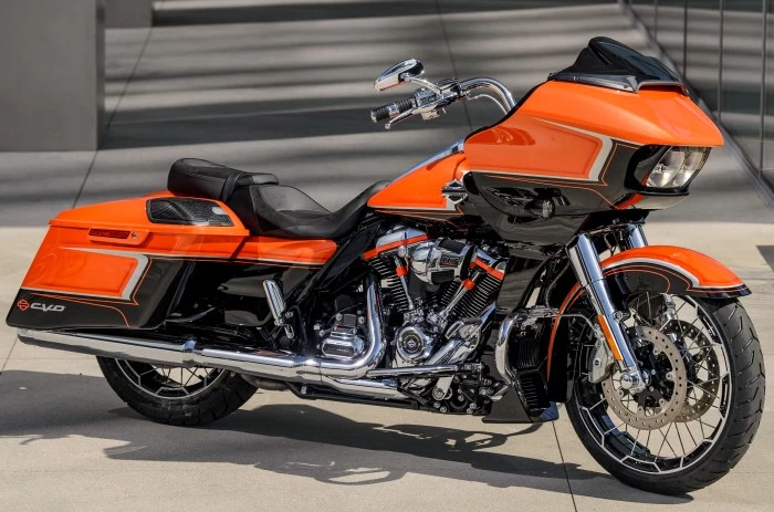Harley-Davidson CVO 1920 Road Glide FLTRXSE 2022 - Motorcycle