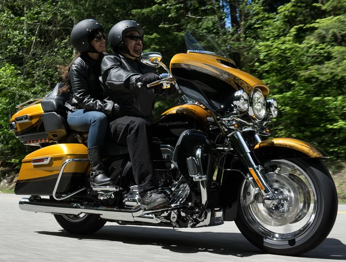 Harley-Davidson CVO 1800 LIMITED FLHTKSE 2015 - Motorcycle