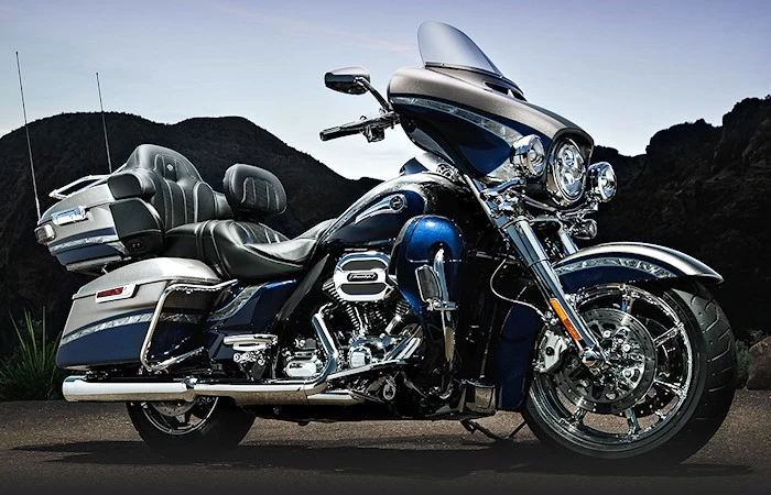 Harley-Davidson CVO 1870 LIMITED FLHTKSE 2017 - Motorcycle