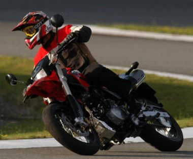 Photo of Honda FMX 650 2005