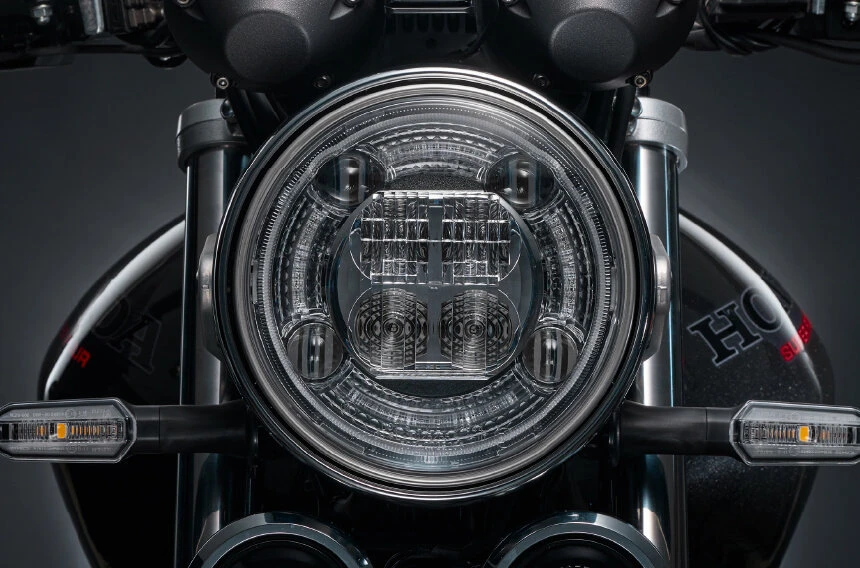 Honda CB 1300 Super Four Final Edition 2025 - 6