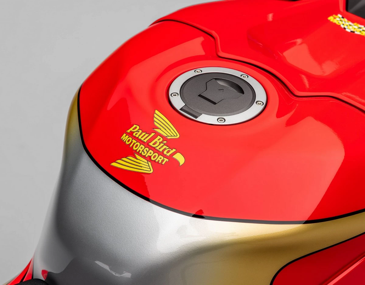 Honda CBR 1000 RR-R Fireblade SP John McGuinness 30th Anniversary 2026 - 3