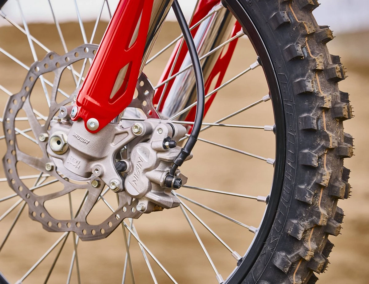 Honda CRF 450 R 2027 - 18