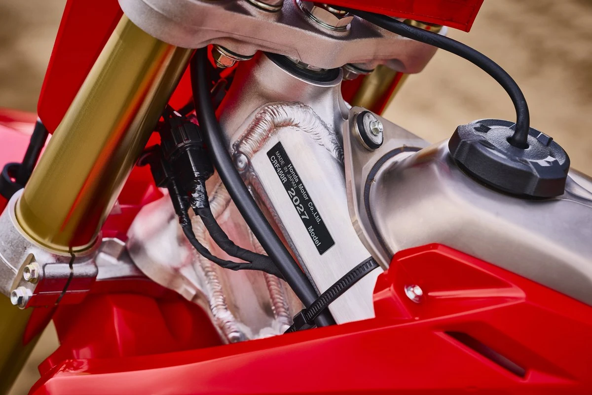 Honda CRF 450 R 2027 - 4