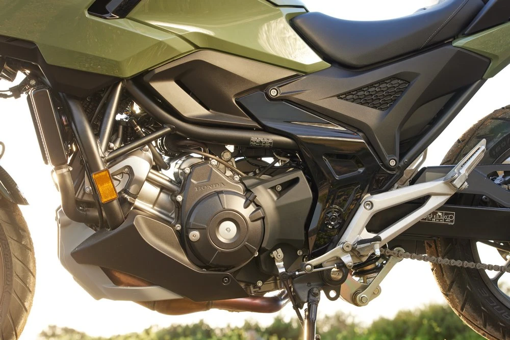 Honda NC 750 X 2025 - engine