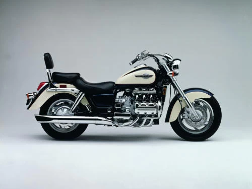 Profile photo of 1500 F6C Valkyrie 1998 in color not defined.