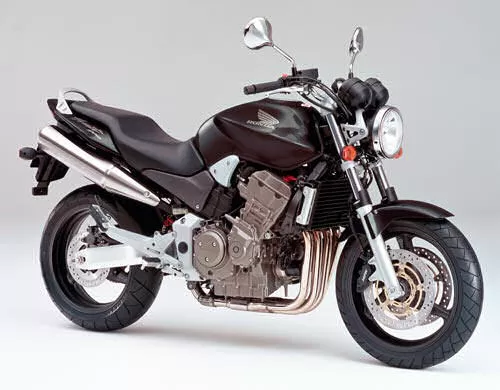 Foto de perfil del CBF 900 HORNET 2004 en color negro.