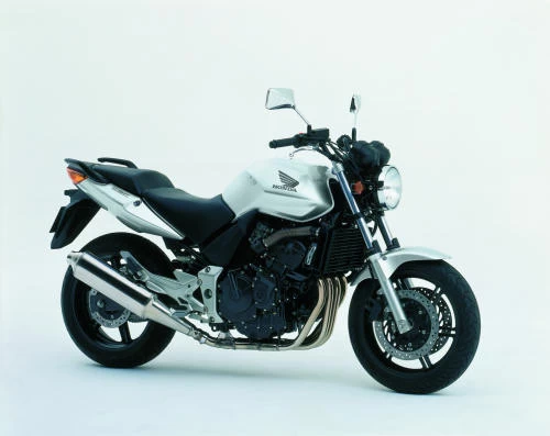 Photo de profil de la CBF 600 N 2005 en couleur non défini