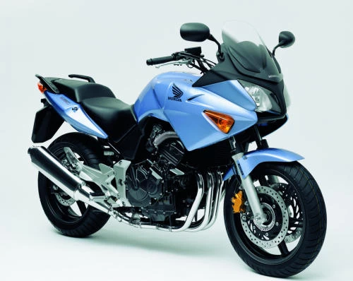 Foto de perfil del CBF 600 S 2005 en color indefinido.