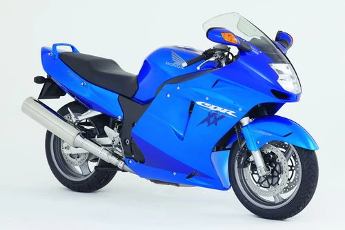 Photo de profil de la CBR 1100 XX Super Blackbird 2005 en couleur non défini