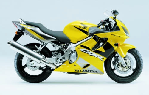 Profile photo of CBR 600 F 2001 in color not defined.