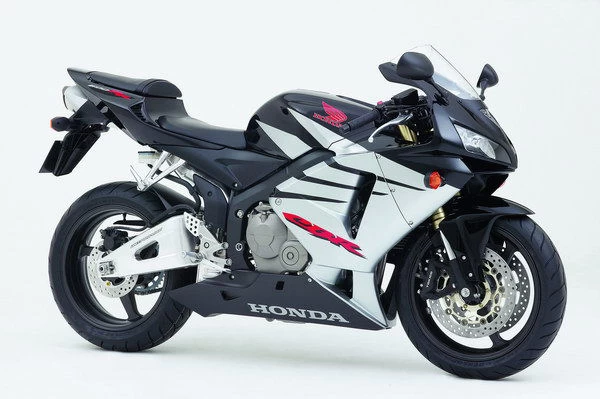 Profile photo of CBR 600 RR 2005 in color not defined.